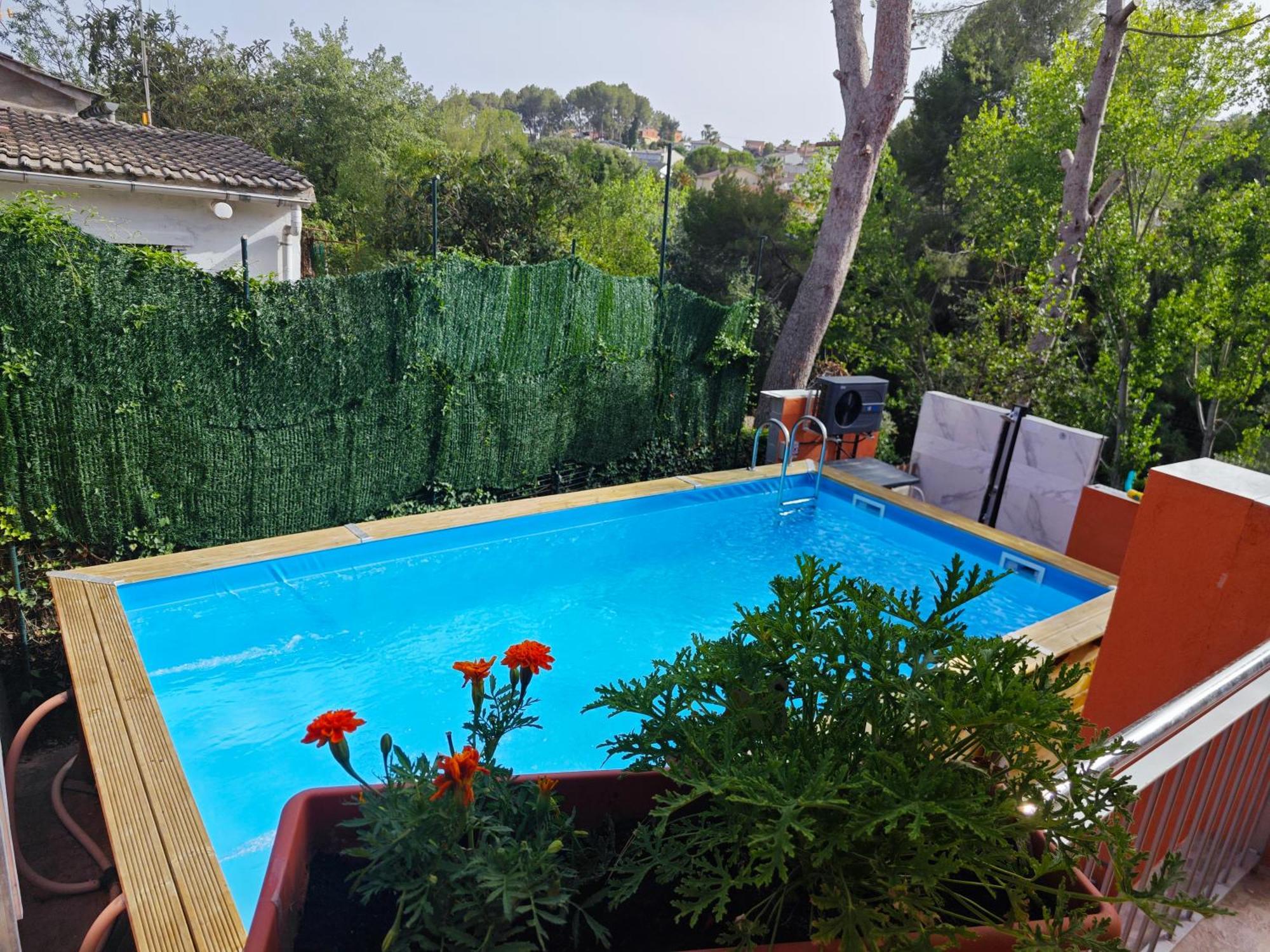 Relax House Barcelone Sant Esteve Sesrovires Exterior foto
